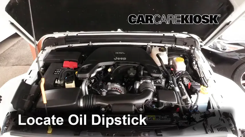 2018 Jeep Wrangler Unlimited Sport 3.6L V6 Oil Check Oil Level